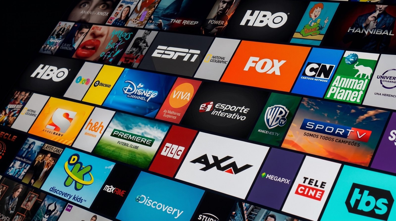 IPTV 8K Nederland — entertainment thuis